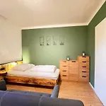 Stanma - Naturpartments Am Fluss Mit Sauna Und Bergblick Apartmán *