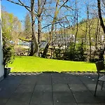 Stanma - Naturpartments Am Fluss Mit Sauna Und Bergblick Apartmán