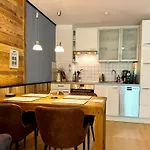 Stanma - Naturpartments Am Fluss Mit Sauna Und Bergblick Apartmán *