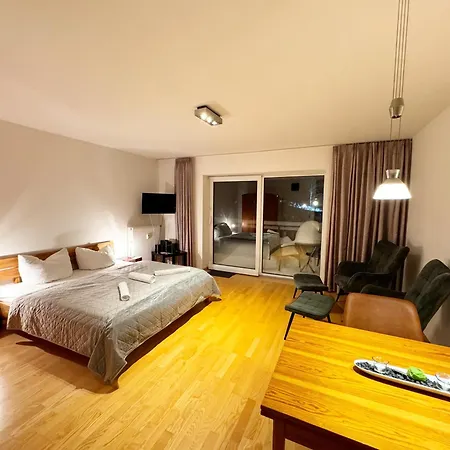 Stanma - Naturpartments Am Fluss Mit Sauna Und Bergblick